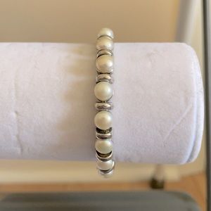Pearl & sterling bracelet